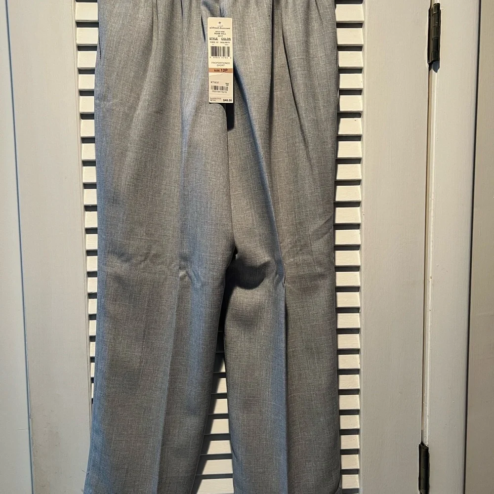 Alfred Dunner Petite Gray Trousers - Picture 4 of 6
